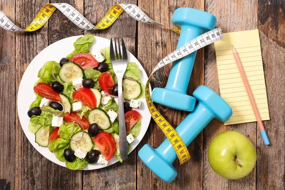 Нискокалорична диета на „Омилена диета, заедно со тренинг, ќе ви помогне ефикасно да изгубите тежина